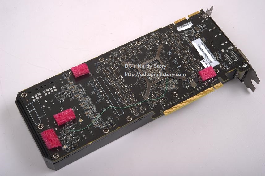 AMD-Radeon-R9-290X-New-2