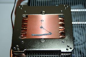 00057 ARCTIC_COOLING_MONOI_PLUS_WWW.XTREMEHARDWARE.COM